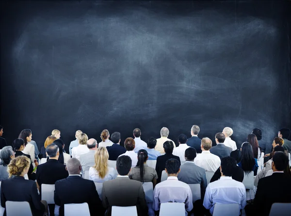 Diversi uomini d'affari al seminario — Foto Stock