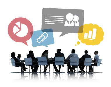 ekip çalışması tartışırken iş adamları