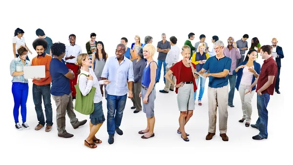 Groupe de personnes isolées sur blanc — Photo