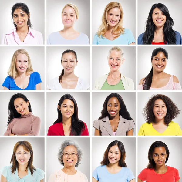 Multi-ethnics group of people — Stock Photo, Image