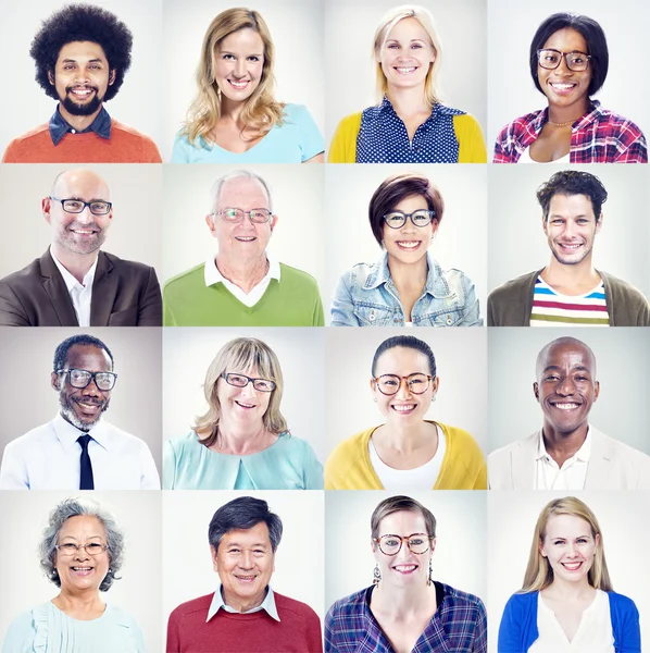Többnemzetiségű különböző színes emberek — Stock Fotó