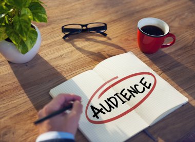 El ve tek kelime seyirci