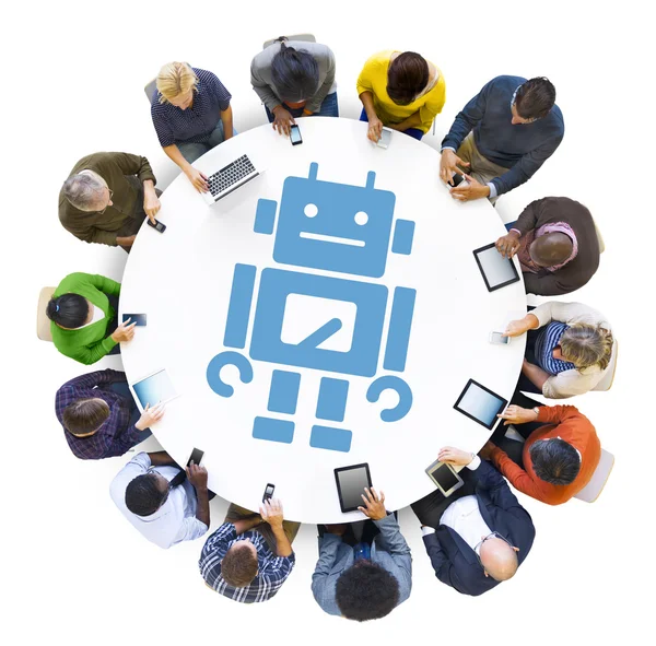 Menschen mit Roboter-Symbol — Stockfoto