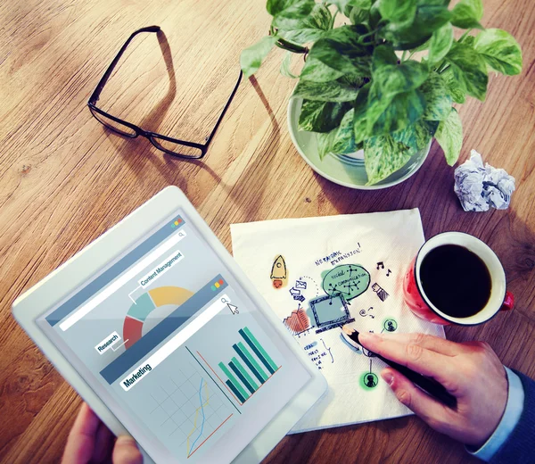 Man working on Tablet in office — Stock Photo, Image