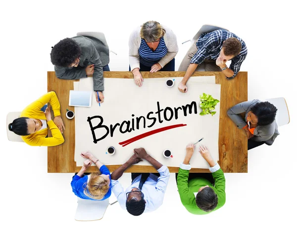 Pessoas com conceito de brainstorm — Fotografia de Stock