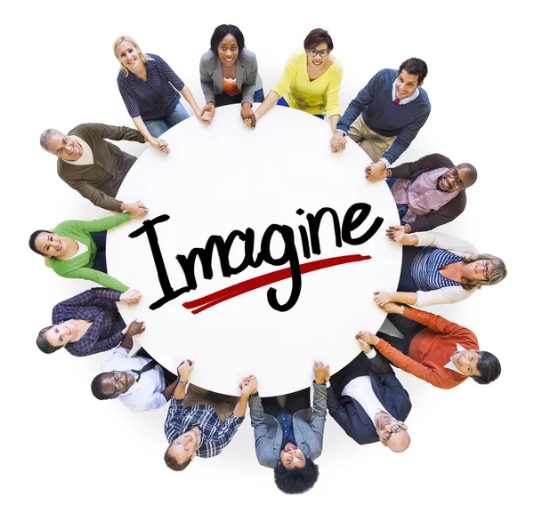 Pessoas à volta da palavra Imagine — Fotografia de Stock
