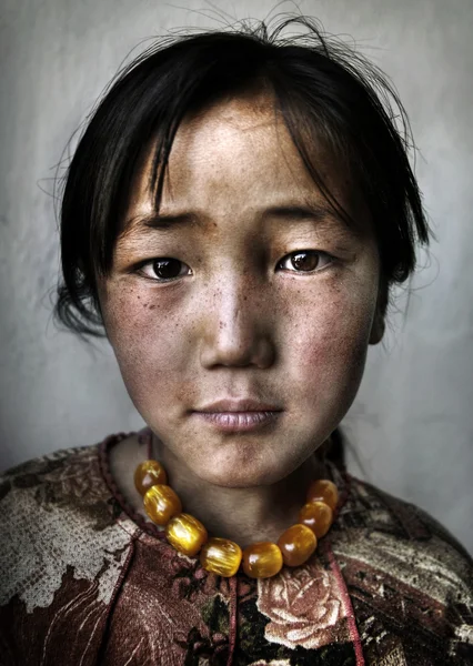 蒙古女孩画像 — 图库照片