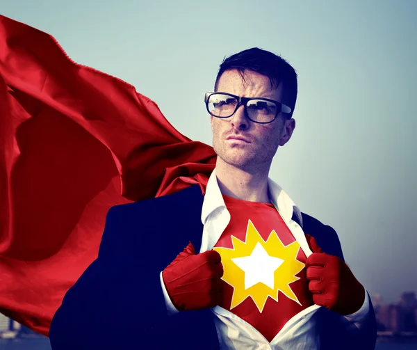 Uperhero con estrella en camiseta — Foto de Stock