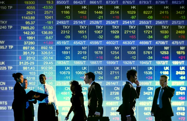 Business people and Stock Exchange Trading — Stock Photo, Image