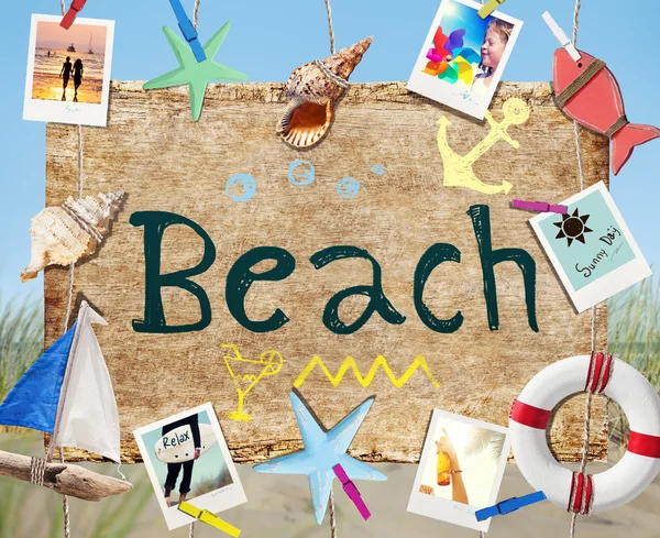Hängande Beach skylt — Stockfoto