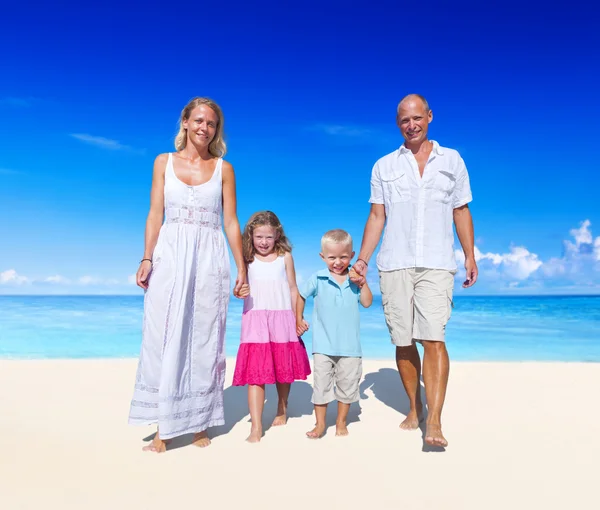 Familie hat Spaß — Stockfoto