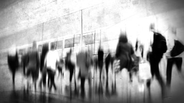 insanlar acele saat yürüyüş