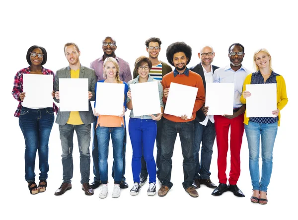 Teamwork mit weißen Rohlingen — Stockfoto