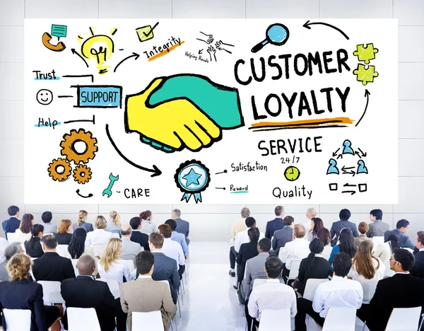 Концепция поддержки лояльности клиентов — стоковое фото