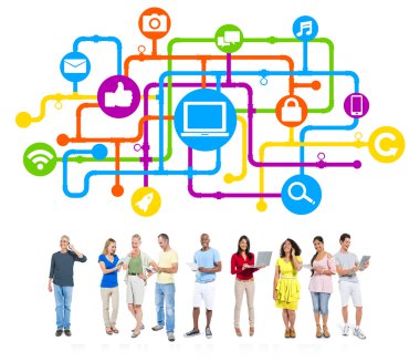 Grup insanlar ve Internet kavramları