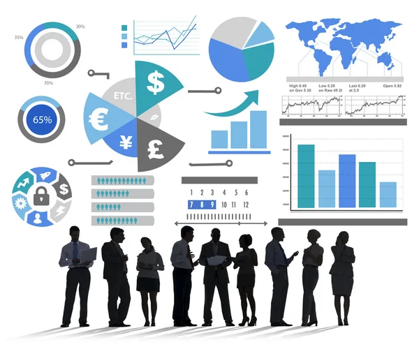 Empresários abaixo gráficos de barras financeiras — Fotografia de Stock