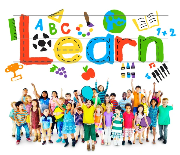 Onderwijs Concept met groep multi-etnisch kinderen — Stockfoto