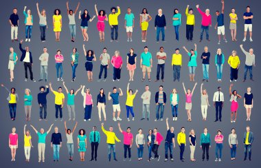 Casual çok ırklı insanlar beraberlik ve kutlama kavramı