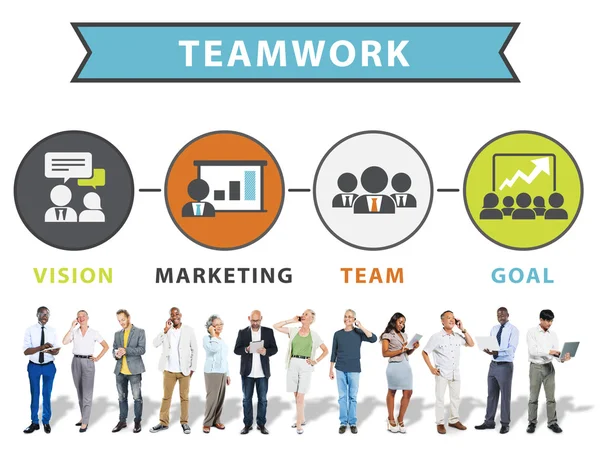 Mensen uit het bedrijfsleven, digitale apparaten, verbinding, Teamwork — Stockfoto