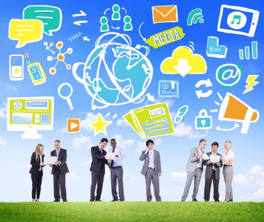 İş adamları küresel medya teknoloji tartışma