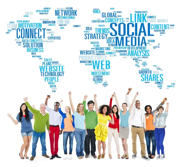 Różnorodność osób i koncepcji Social Media — Zdjęcie stockowe