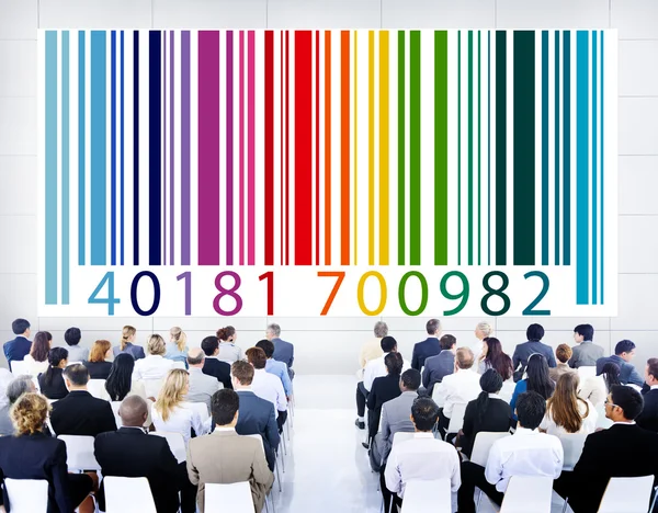 Diverse Menschen und Barcode — Stockfoto