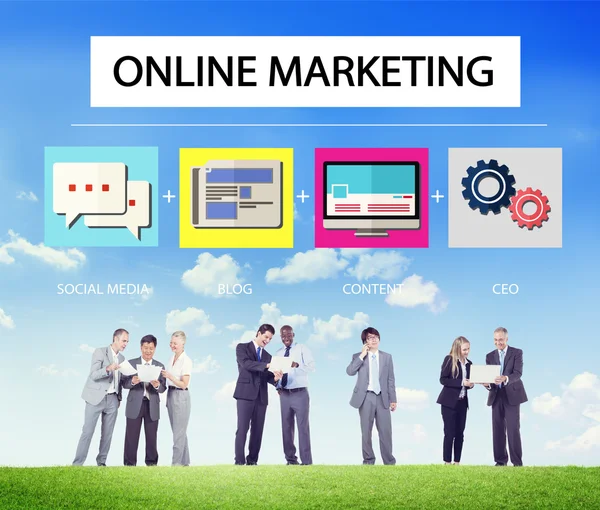 Gens d'affaires et marketing en ligne — Photo