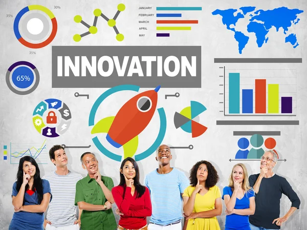 Persone e concetto di innovazione — Foto Stock