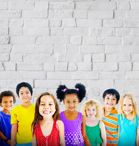 Vielfalt der Kinderfreundschaft — Stockfoto
