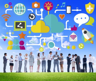 farklı insanlar ve sosyal medya kavramı