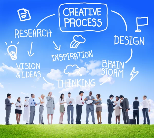 Menschen und kreatives Prozesskonzept — Stockfoto