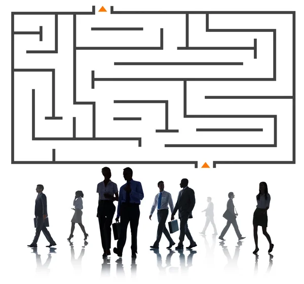 Maze Directions, Business People, Solution, Teamwork — Stock Photo, Image