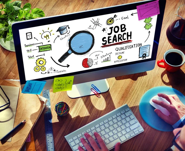 Empresário usando computador e Job Search Concept — Fotografia de Stock