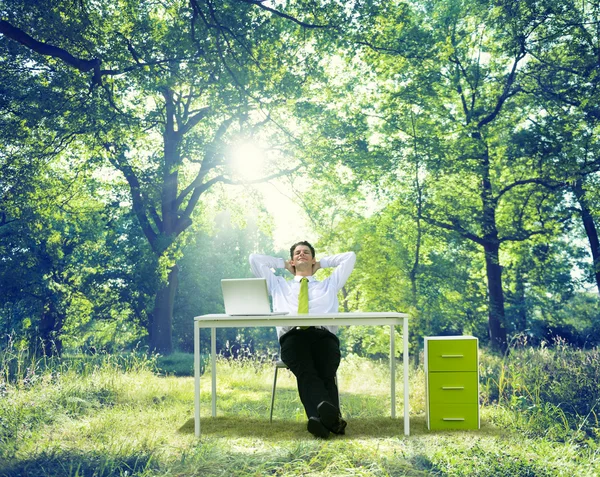 Relaxing Businessman Working Outdoors Concept — Stock Photo, Image