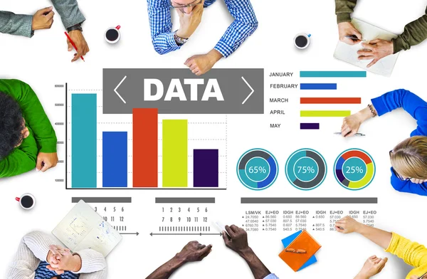 People and Data Analytics Concept — Stock Photo, Image