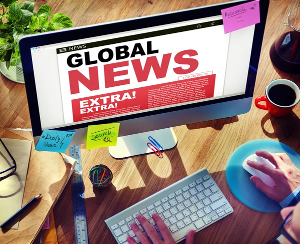 Aggiornamento online Global News Concept — Foto Stock