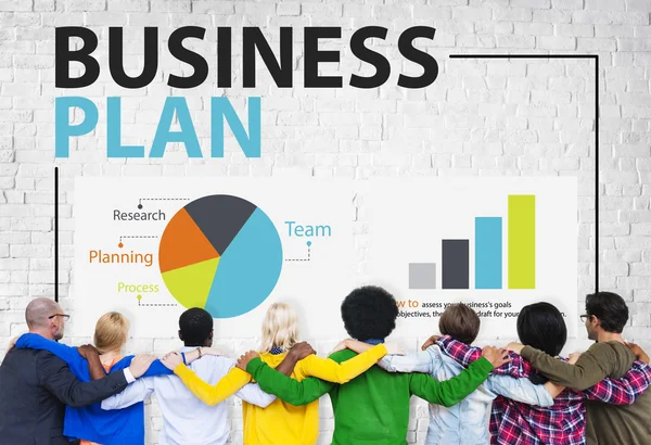 Diverse mensen en business plan concept — Stockfoto