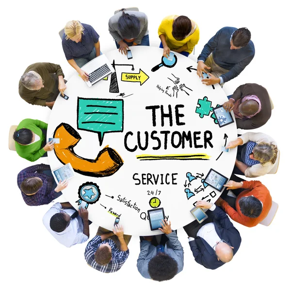 Diversas personas y el servicio al cliente — Foto de Stock