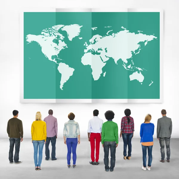 Diverse people and World Global Concept — Stock Photo, Image