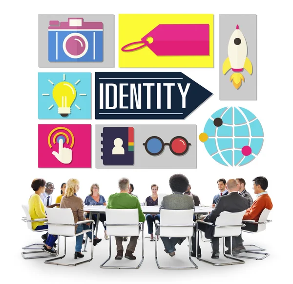 Pessoas Diversas e Conceito de Identidade — Fotografia de Stock