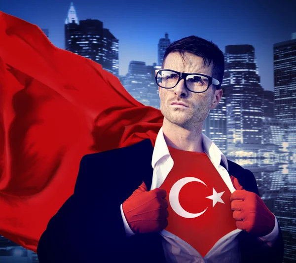 Podnikatel superhrdina s Tureckem vlajky — Stock fotografie