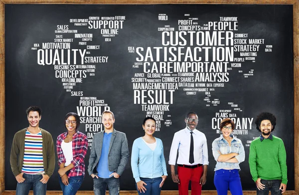 Diversifiziertes Personal und Kundenzufriedenheitskonzept — Stockfoto