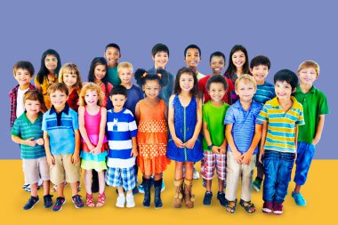 çok sevimli şirin çocukları