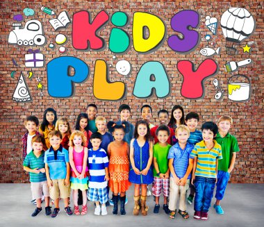 sevimli gülümseyen çocuklar