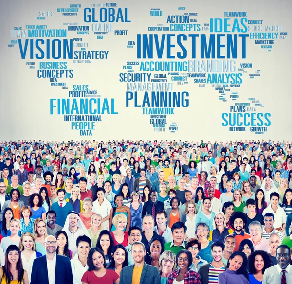 Pessoas diversas e conceito de investimento — Fotografia de Stock