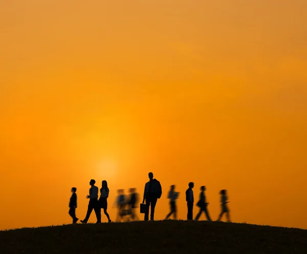 Silhouet van mensen uit het bedrijfsleven — Stockfoto