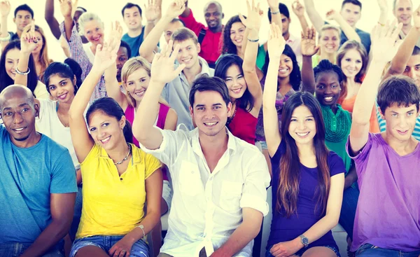 Diversiteit vrienden samen — Stockfoto