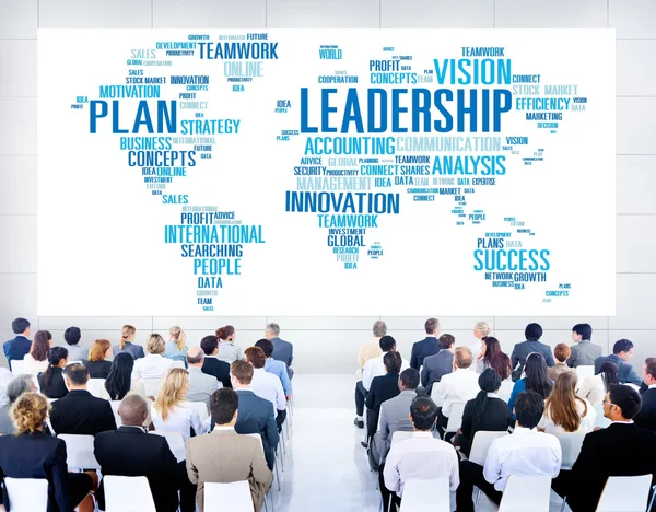 Diverse people at seminar about Leadership — Stock Photo, Image