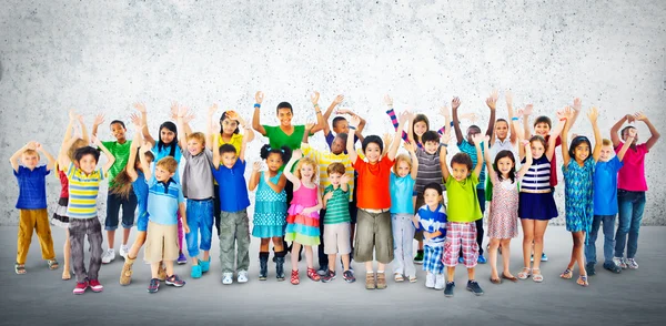 Entzückende süße Kinder — Stockfoto