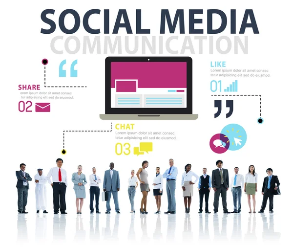 Grupo de pessoas e conceito de mídia social — Fotografia de Stock